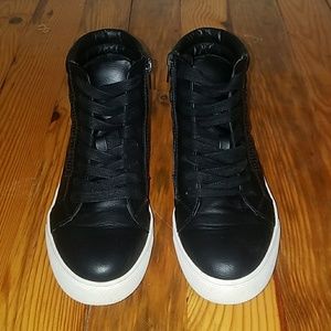 Steve Madden Sneakers